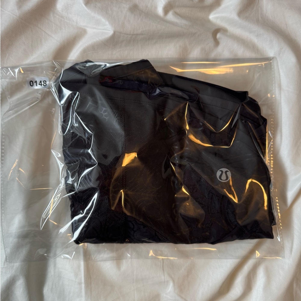 Lululemon Black Patterned Athletic Running Shorts… - image 6